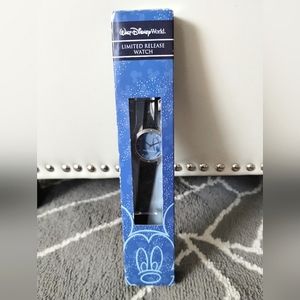 New in Box Walt Disney World Limited Release Watch